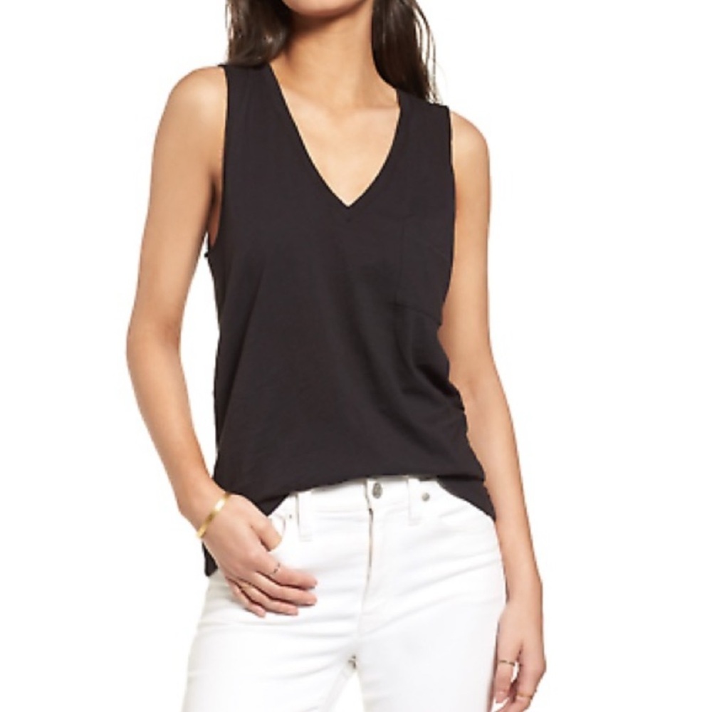 Madewell Whisper Olive V-Neck Pocket Tank - XS - Picture 2 of 6
